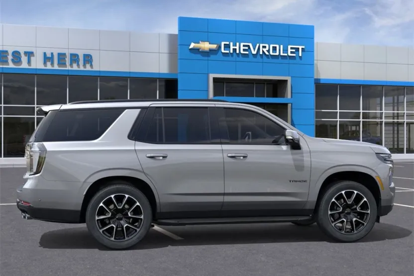 2026 Chevrolet Tahoe RST photo 1
