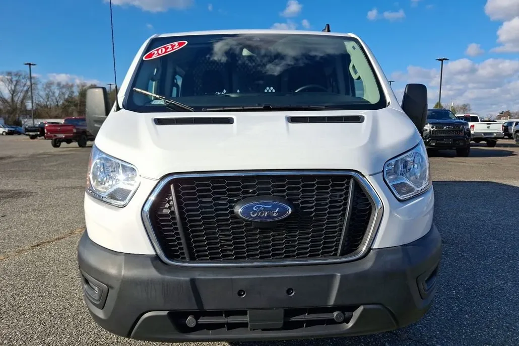 2022 Ford Transit Cargo Van photo 1