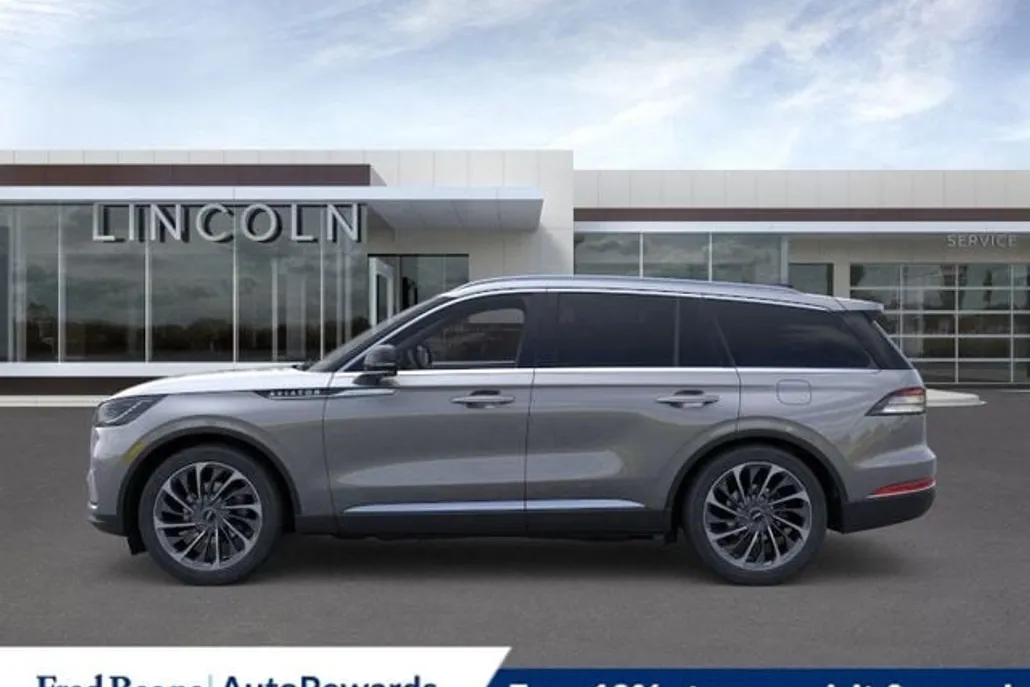 2025 Lincoln Aviator Reserve photo 1