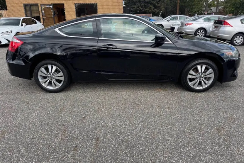 2009 Honda Accord EX photo 1