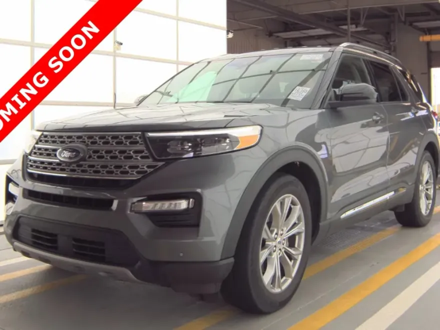 2024 Ford Explorer Limited photo 1