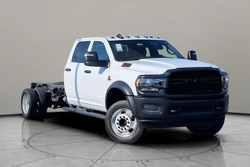 2024 Ram 5500 photo 1