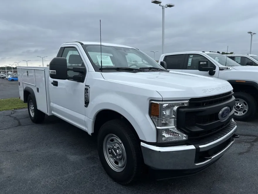 2022 Ford F-250 XL photo 1