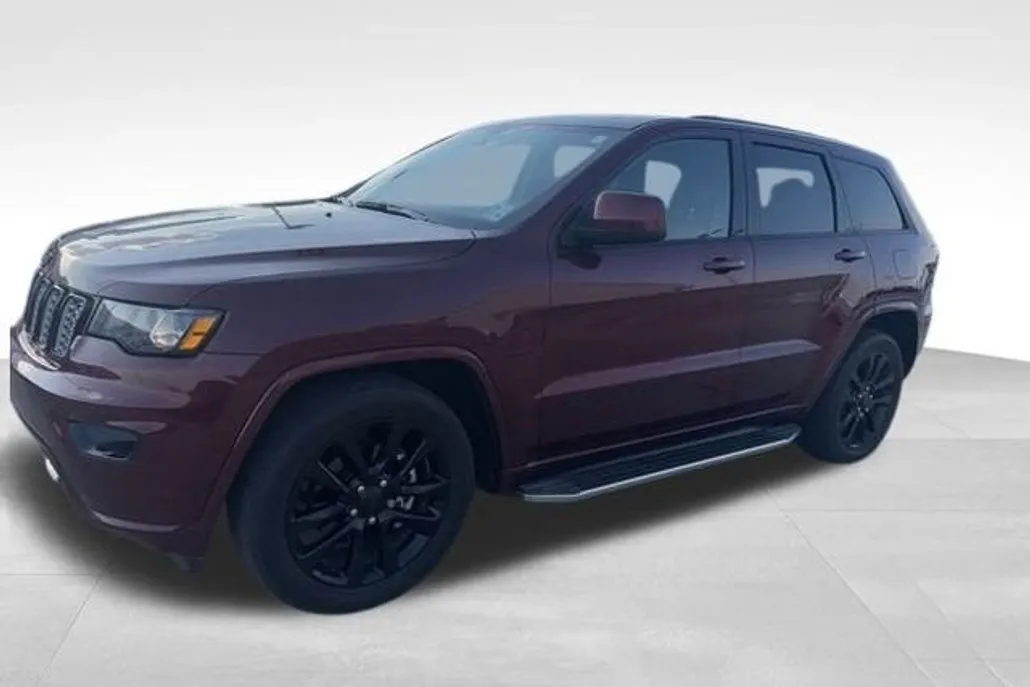 2020 Jeep Grand Cherokee Altitude photo 1