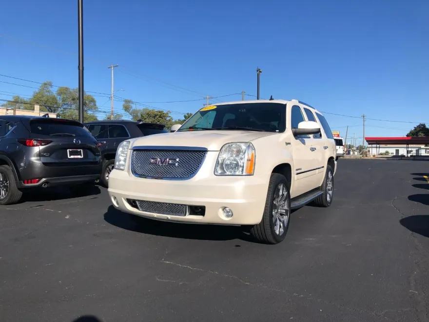2013 Gmc Yukon Hybrid Denali photo 1