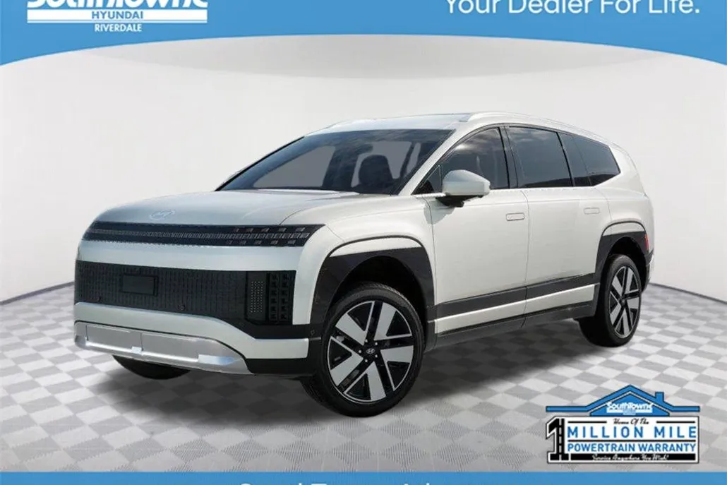 2026 Hyundai Ioniq SEL photo 1