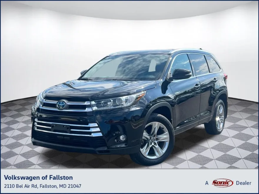 2019 Toyota Highlander Hybrid Limited photo 1