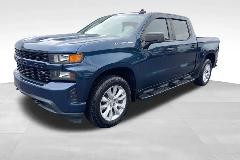 2019 Chevrolet Silverado 1500 Custom photo 1