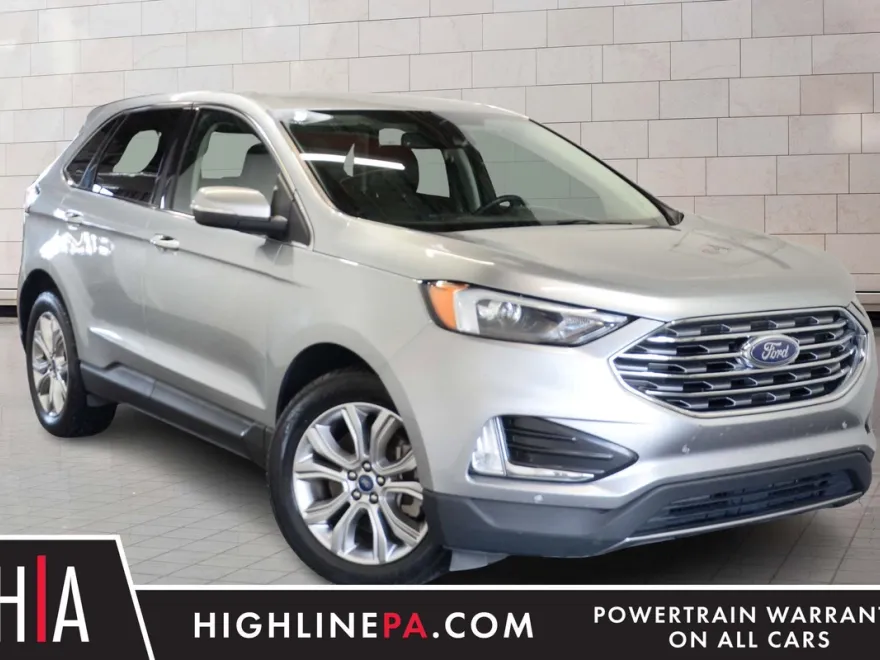 2022 Ford Edge Titanium photo 1