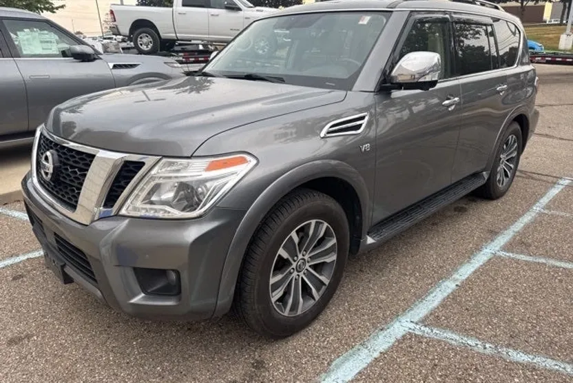2019 Nissan Armada SL photo 1