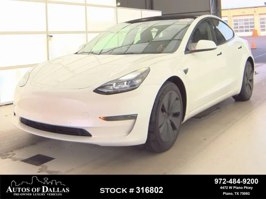 2022 Tesla Model 3 photo 1