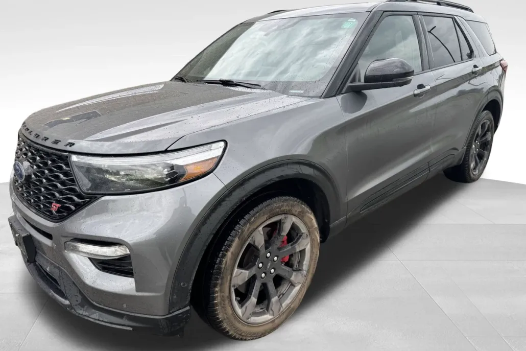 2021 Ford Explorer ST photo 1
