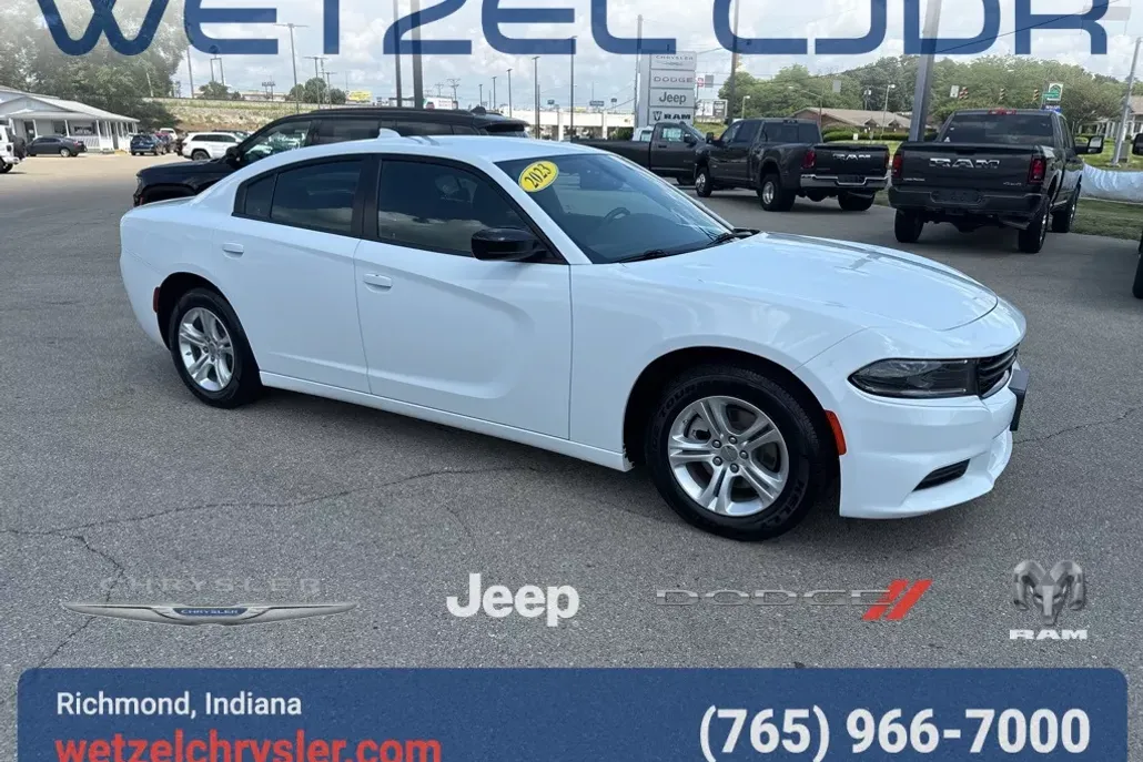 2023 Dodge Charger SXT photo 1