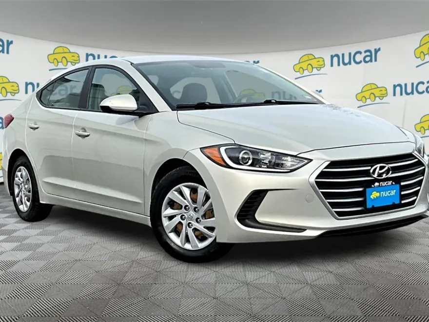 2017 Hyundai Elantra SE photo 1