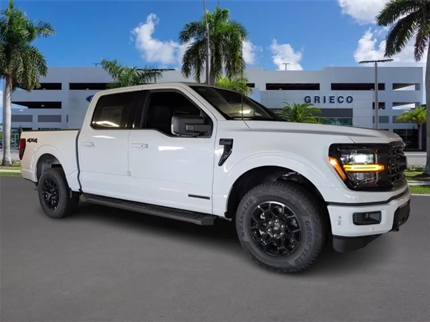 2025 Ford F-150 XLT photo 1