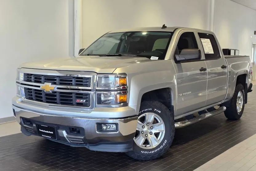 2014 Chevrolet Silverado 1500 LT photo 1