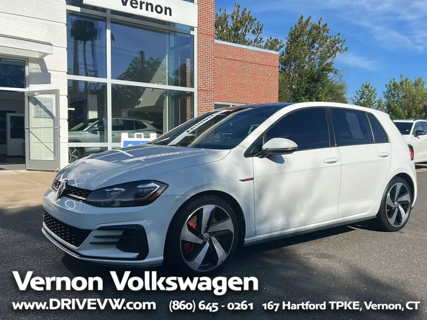 2020 Volkswagen Golf GTI SE photo 1