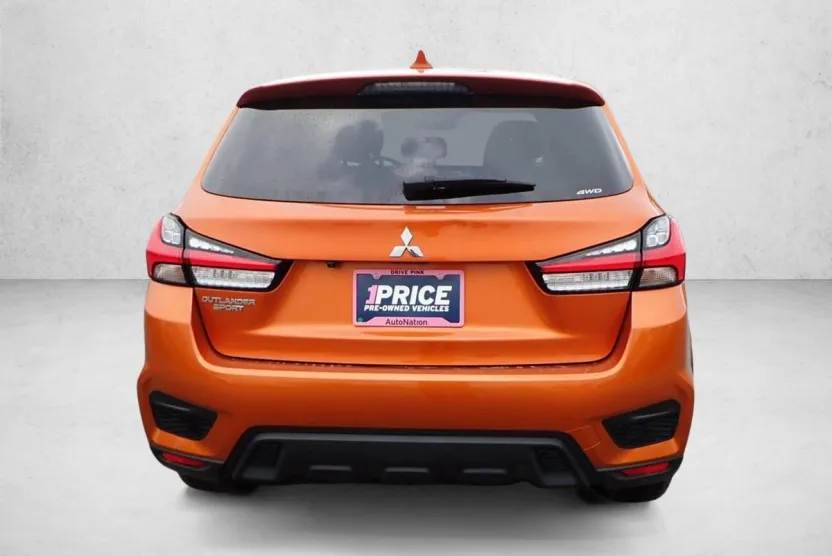 2024 Mitsubishi Outlander Sport ES photo 1