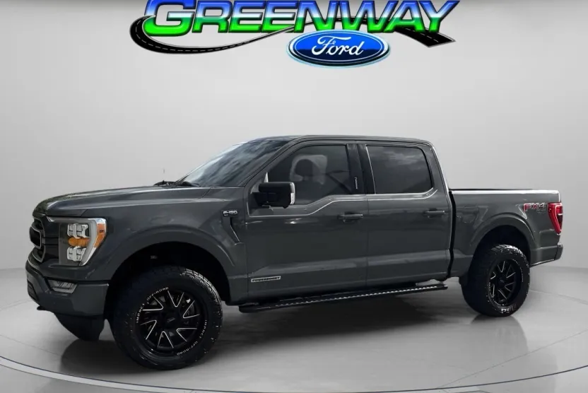 2021 Ford F-150 XLT photo 1
