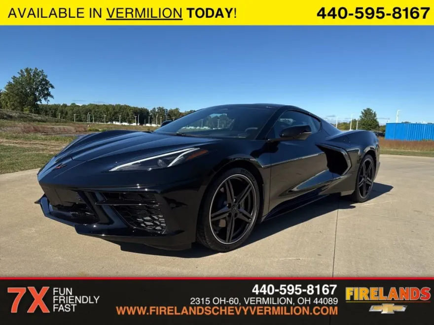 2024 Chevrolet Corvette Stingray 2LT photo 1