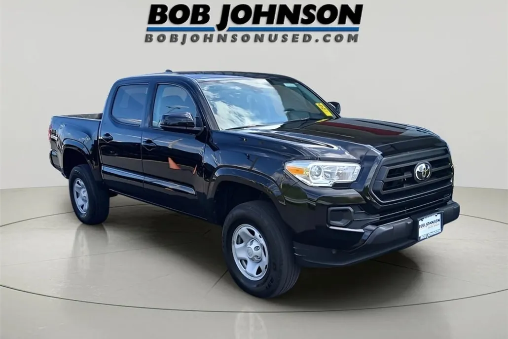 2023 Toyota Tacoma SR 4x4 photo 1