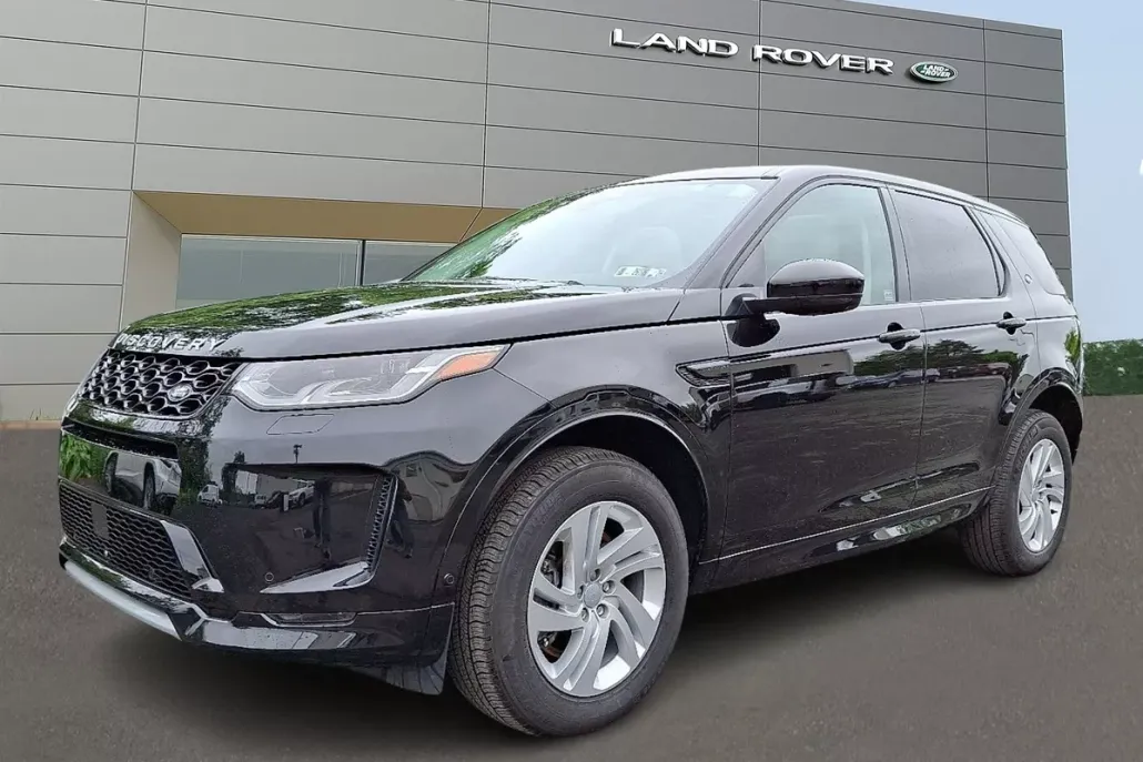 2024 Land Rover Discovery Sport S photo 1