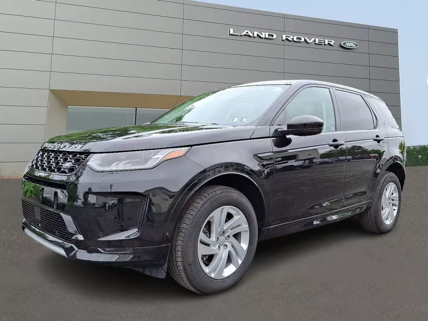 2024 Land Rover Discovery Sport S photo 1