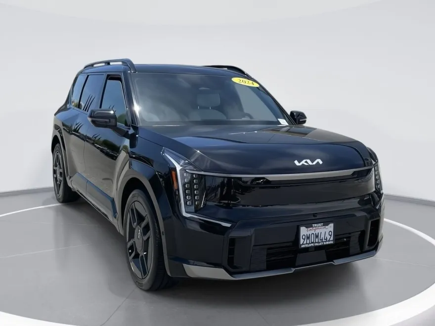 2024 Kia EV9 GT-Line photo 1