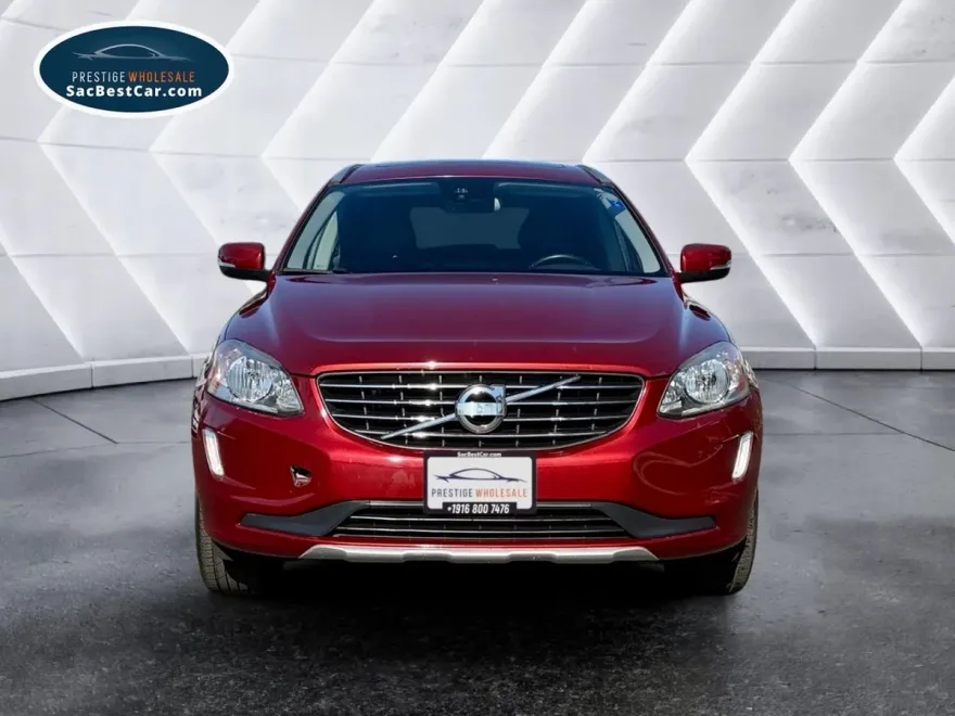 2015 Volvo XC60 T5 Premier photo 1