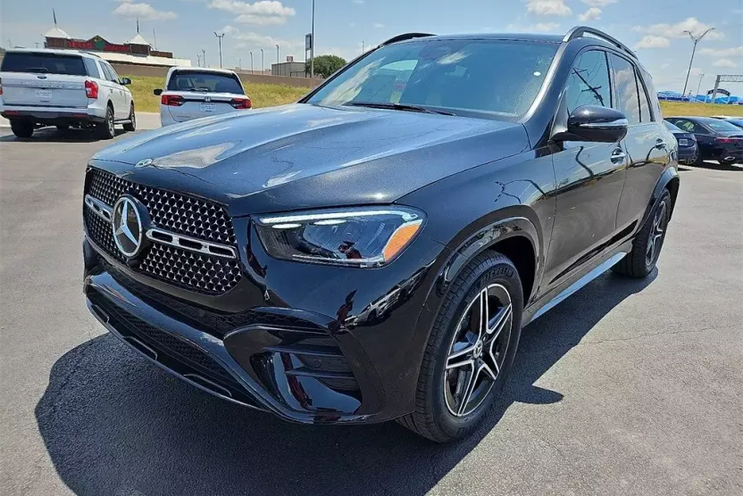2026 Mercedes Benz GLE 350 4MATIC photo 1