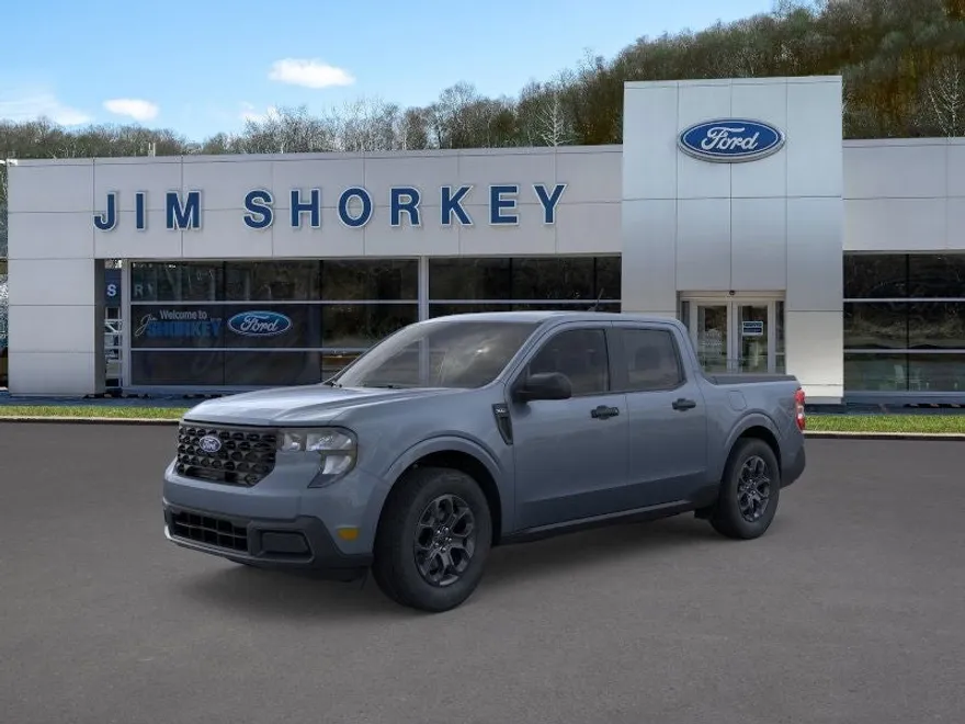 2025 Ford Maverick XLT photo 1