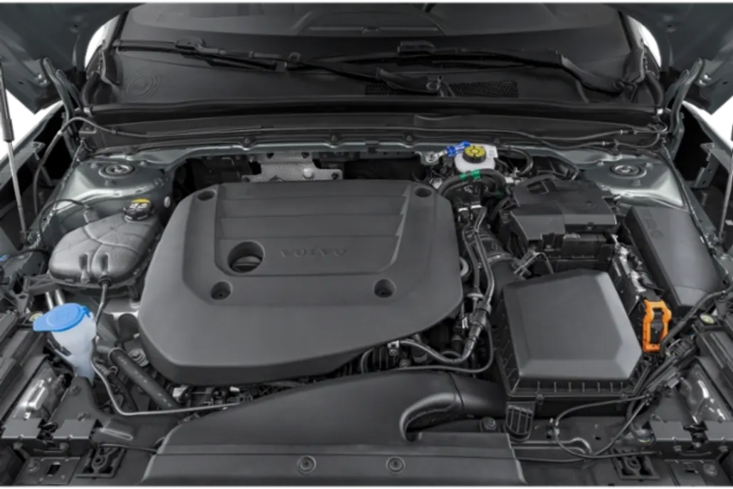 2026 Volvo XC40 AWD Plus photo 1