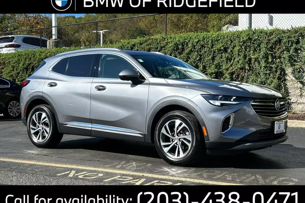 2022 Buick Envision Essence photo 1