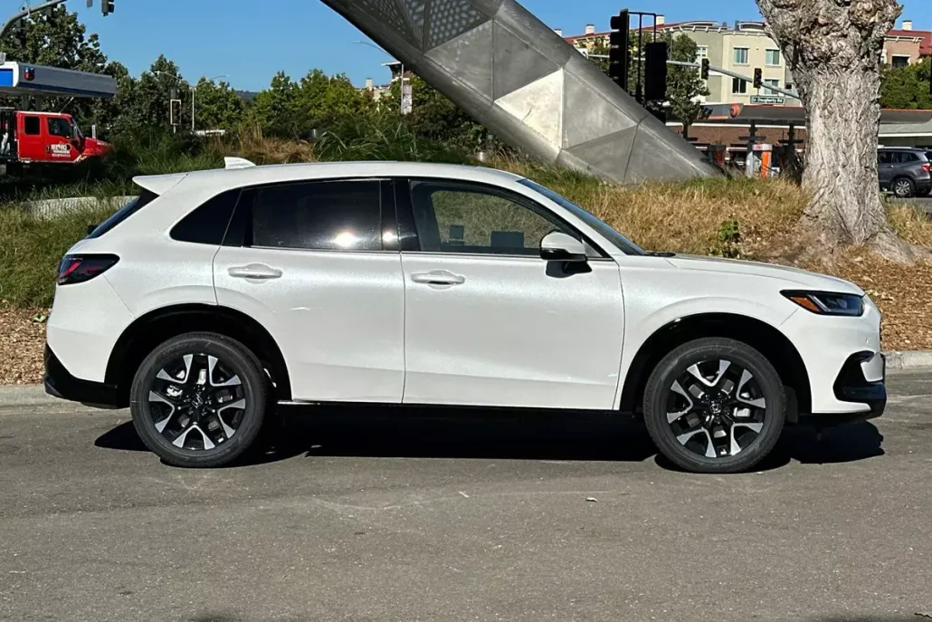 2026 Honda HR-V EX-L photo 1