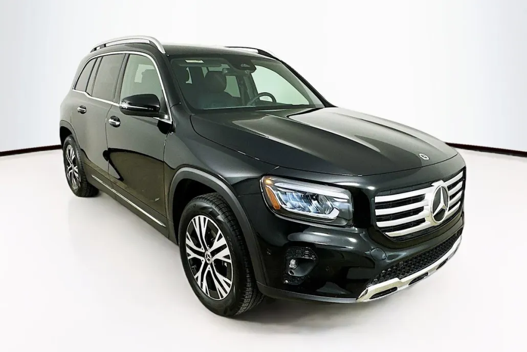 2025 Mercedes Benz GLB 250 4MATIC photo 1