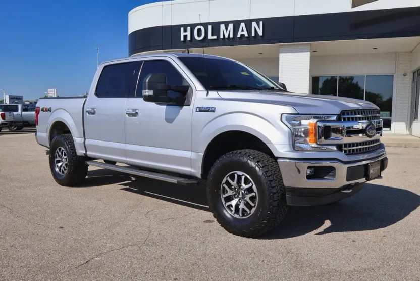 2019 Ford F-150 XLT photo 1