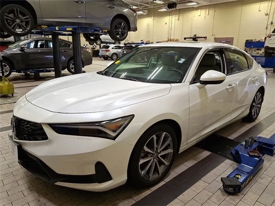 2023 Acura Integra Base photo 1