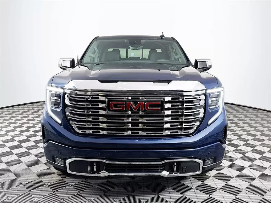 2023 Gmc Sierra 1500 Denali photo 2
