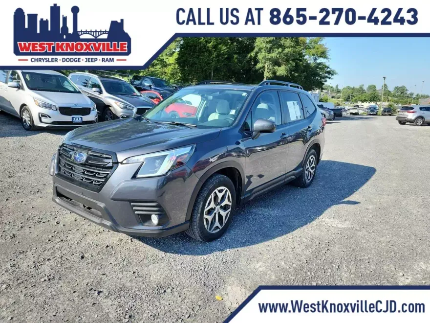2022 Subaru Forester Premium photo 1