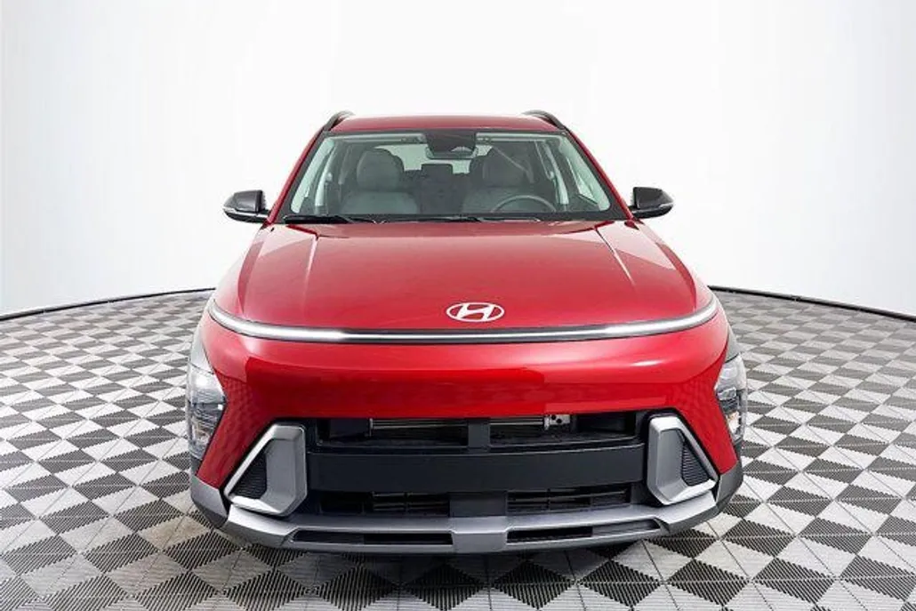 2026 Hyundai Kona SEL photo 1