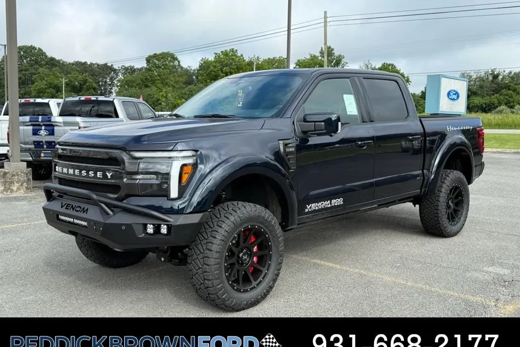 2025 Ford F-150 Lariat photo 1