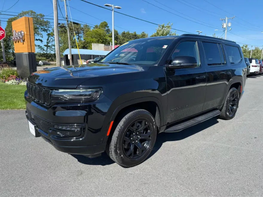 2025 Jeep Wagoneer Series II Carbide photo 1