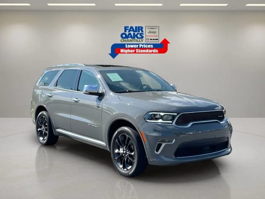 2023 Dodge Durango Citadel photo 1