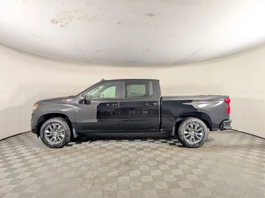2026 Chevrolet Silverado 1500 RST photo 1