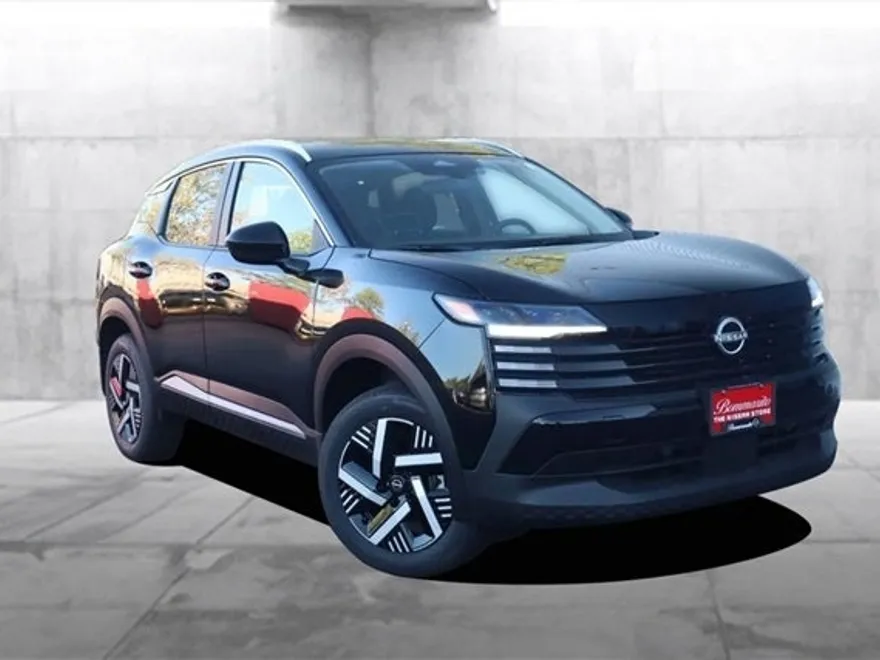 2026 Nissan Kicks SV photo 1