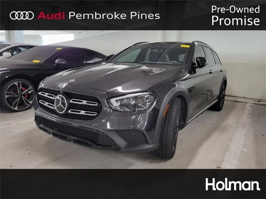 2021 Mercedes Benz E 450 Wagon photo 1