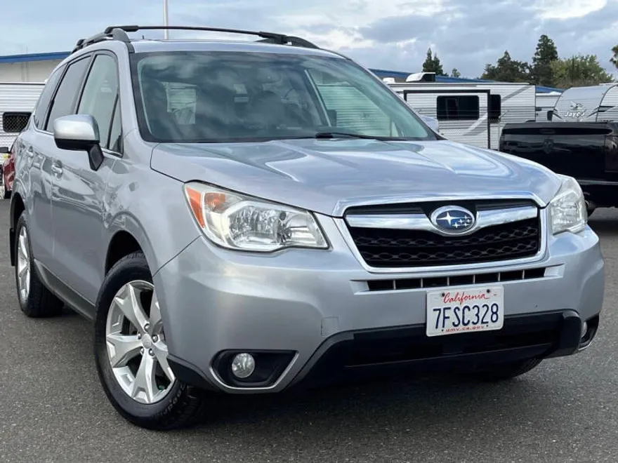 2015 Subaru Forester 2.5i Limited photo 1