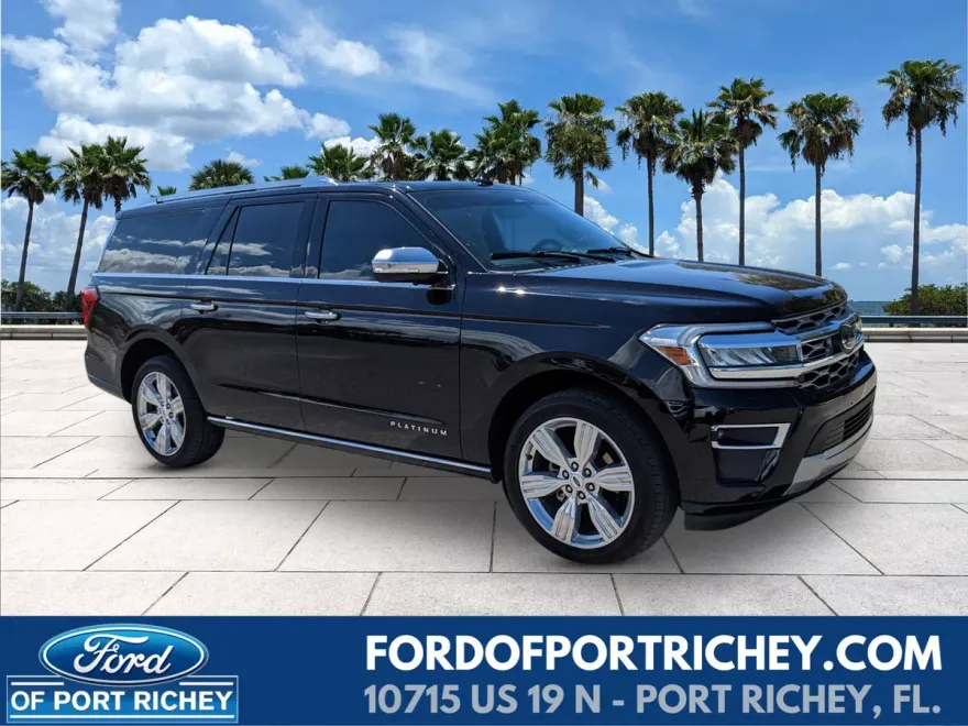 2023 Ford Expedition MAX Platinum photo 1