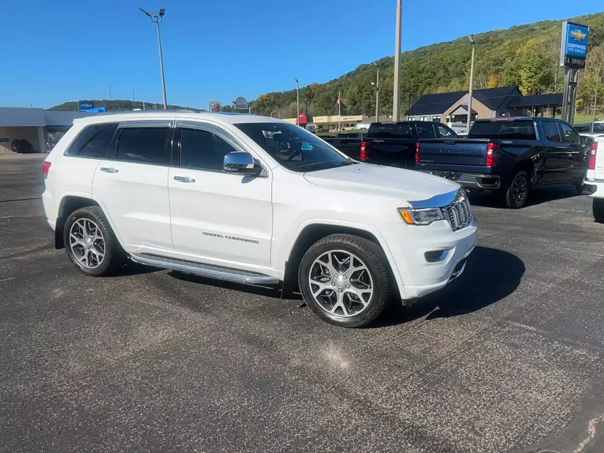 2021 Jeep Grand Cherokee Overland photo 1