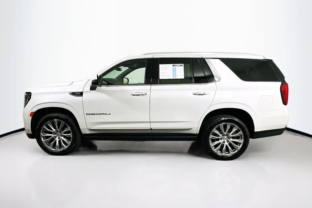 2022 Gmc Yukon Denali photo 1